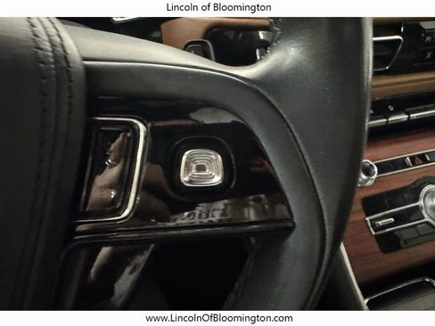 Used 2021 Lincoln Aviator Reserve w/ Equipment Group 202A AWD/4WD image 50