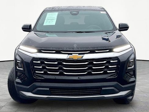 Used 2026 Chevrolet Equinox LT w/ LPO, Floor Liner Package FWD image 2