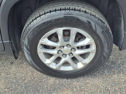 Used 2018 Chevrolet Traverse LT AWD/4WD image 25