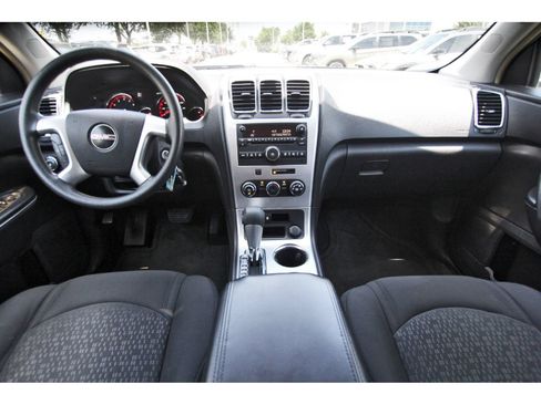 Used 2009 GMC Acadia SLE FWD image 9
