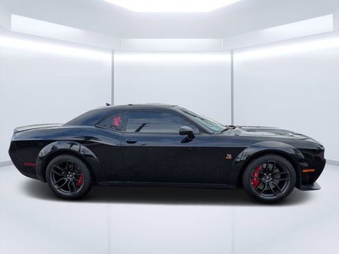 Used 2022 Dodge Challenger R/T Scat Pack RWD image 2