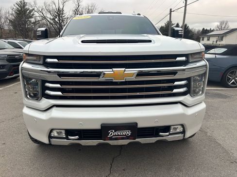 Used 2020 Chevrolet Silverado 2500 High Country w/ Z71 Off-Road Package image 2
