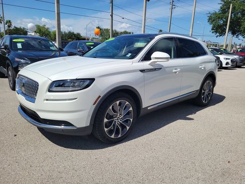 Used 2022 Lincoln Nautilus Reserve w/ Equipment Group 201A FWD image 5
