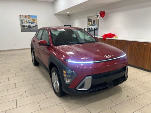 New 2026 Hyundai Kona SE image 4