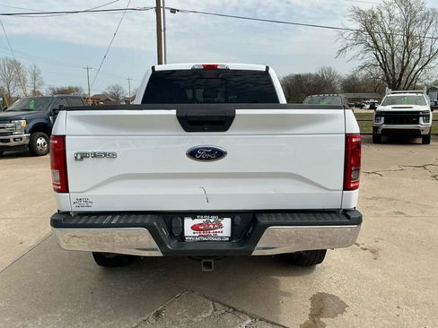 Used 2015 Ford F150 XLT w/ Equipment Group 301A Mid image 7