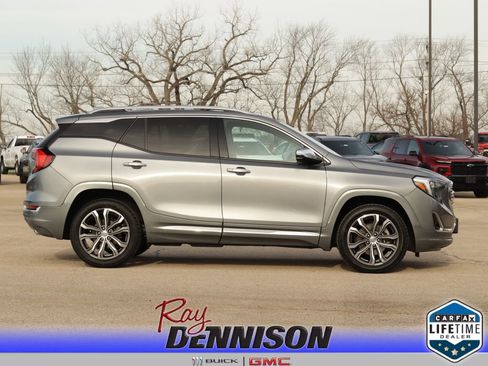 Used 2020 GMC Terrain Denali w/ LPO, Floor Liner Package image 8