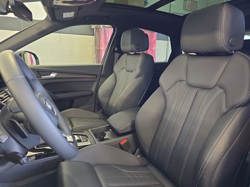 Used 2023 Audi Q5 2.0T Premium Plus image 18