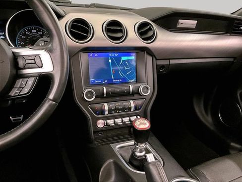Used 2019 Ford Mustang GT Premium w/ Black Accent Package RWD image 6