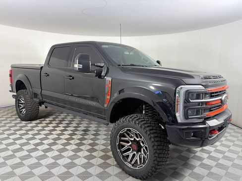 Used 2026 Ford F250 Lariat w/ Black Appearance Package AWD/4WD image 1