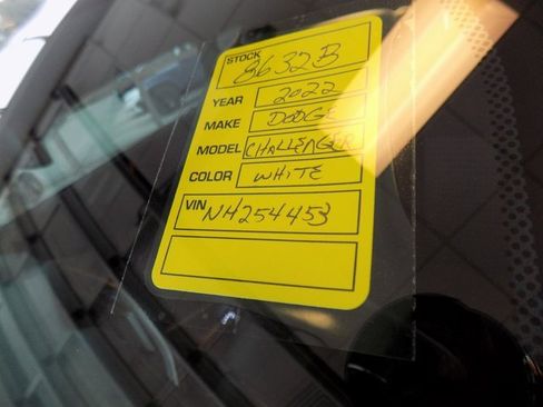 Certified 2022 Dodge Challenger GT image 34