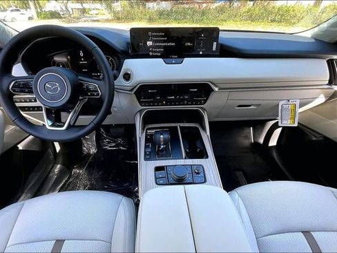 New 2026 MAZDA CX-90 Plug-In Hybrid w/ Premium Plus image 4