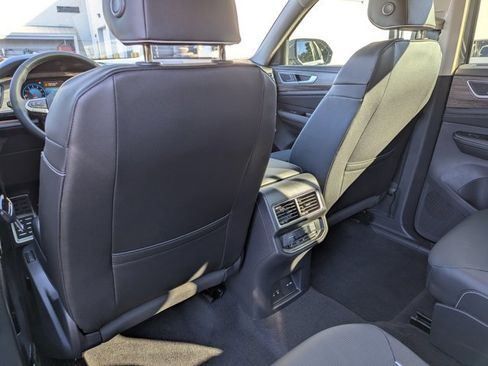 New 2026 Volkswagen Atlas SEL Premium R-Line AWD/4WD image 26