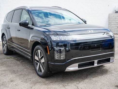 New 2026 Hyundai Ioniq 9 SEL image 5