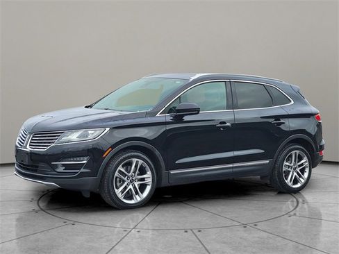 Used 2018 Lincoln MKC Reserve w/ Lincoln MKC Climate Package image 3