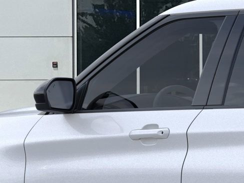 New 2024 Ford Explorer XLT w/ Equipment Group 202A image 20