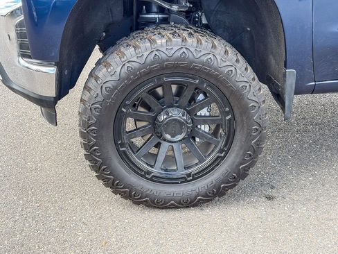 Used 2021 Chevrolet Silverado 1500 LT w/ All Star Edition Plus image 7