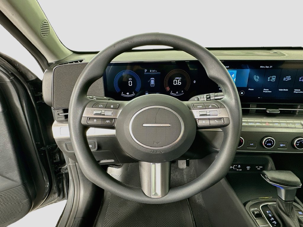 New 2027 Hyundai Kona SE FWD image 10