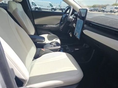 Used 2023 Ford Mustang Mach-E Premium image 11