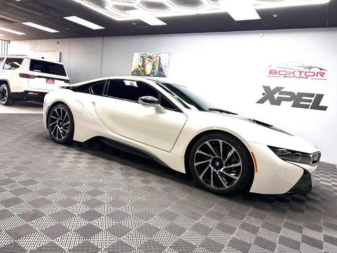 Used 2015 BMW i8 AWD/4WD image 2
