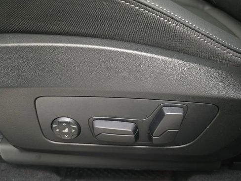 New 2026 BMW X2 xDrive28i w/ Technology Package image 13