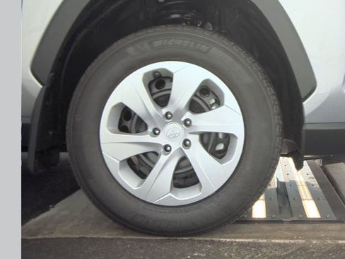 Used 2025 Toyota RAV4 LE image 9