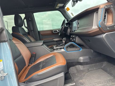 Used 2023 Ford Bronco Outer Banks image 10
