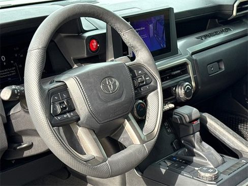 Used 2024 Toyota Tacoma TRD Sport w/ TRD Sport Upgrade Package image 17