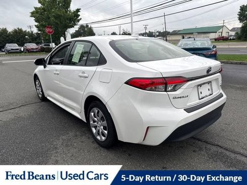 Used 2023 Toyota Corolla LE w/ Carpet Mat Package (TMS) FWD image 16