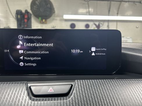 Used 2024 MAZDA CX-90 3.3 Turbo w/ Select Package image 14