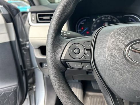 Used 2024 Toyota RAV4 XLE w/ Convenience Package image 21