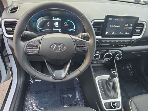 New 2026 Hyundai Venue SEL image 16