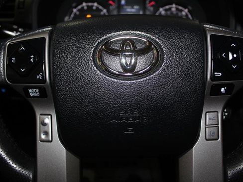Used 2020 Toyota 4Runner SR5 image 16