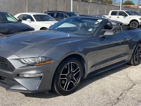 Used 2022 Ford Mustang Premium image 25