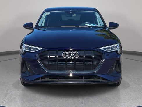 Used 2021 Audi e-tron Premium Plus w/ Premium Plus Package AWD/4WD image 2