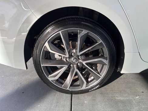 Used 2020 Toyota Corolla SE image 34