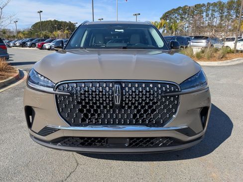 Certified 2025 Lincoln Aviator Reserve image 10