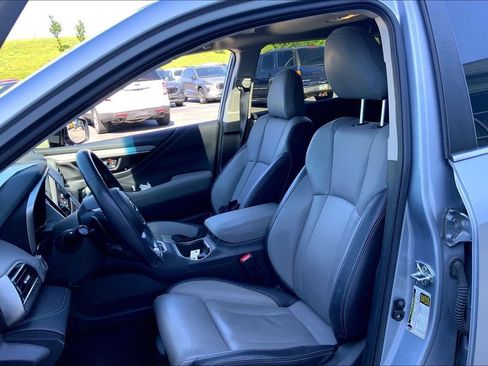 Used 2021 Subaru Outback Limited AWD/4WD image 9