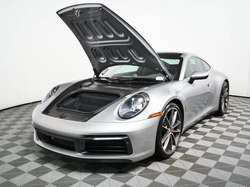 Certified 2024 Porsche 911 Carrera 4S AWD/4WD image 23