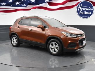 Used 2019 Chevrolet Trax LT w/ LT Convenience Package image 1