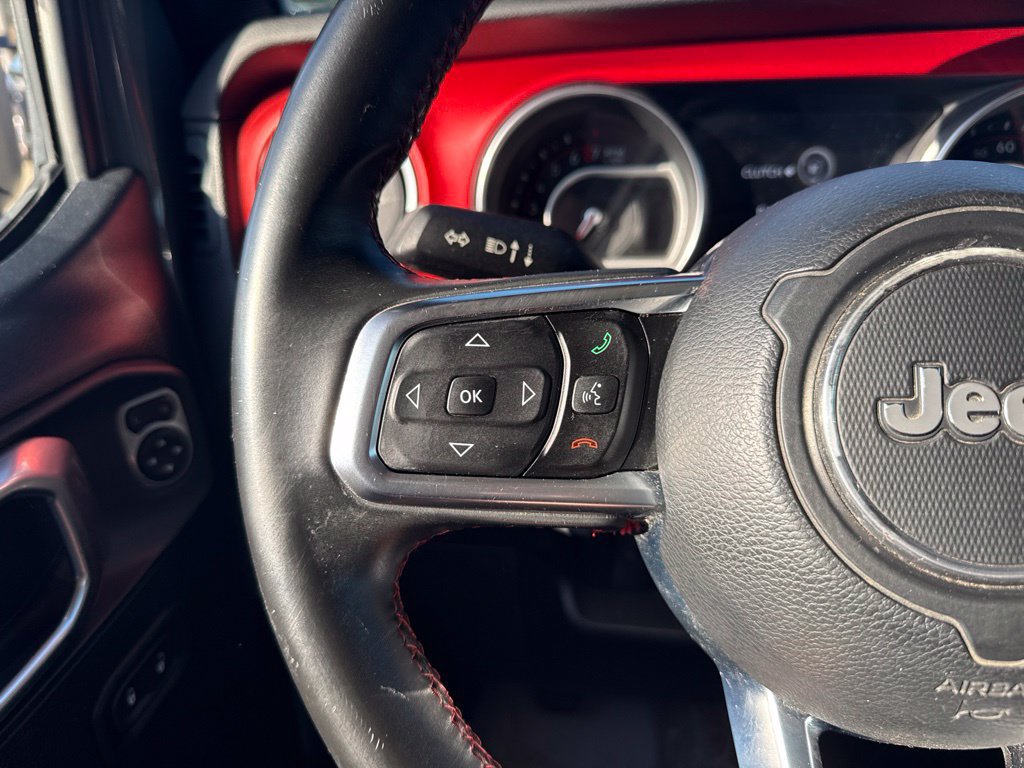 Used 2018 Jeep Wrangler Unlimited Rubicon AWD/4WD image 31