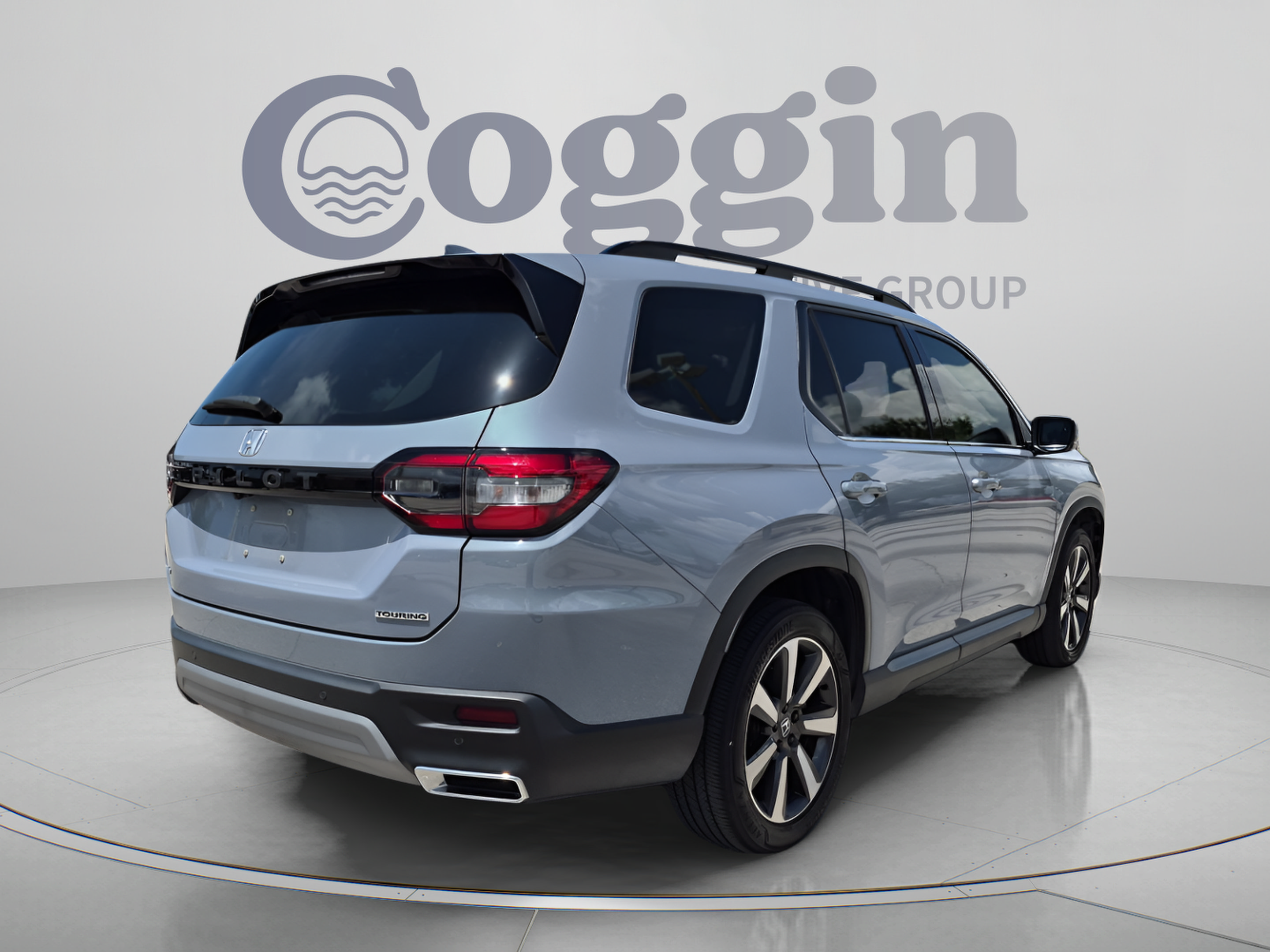 Certified 2023 Honda Pilot Touring image 6