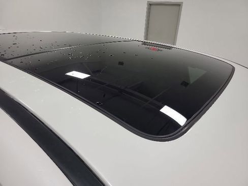 Used 2022 Acura MDX SH-AWD w/ Technology Package image 15