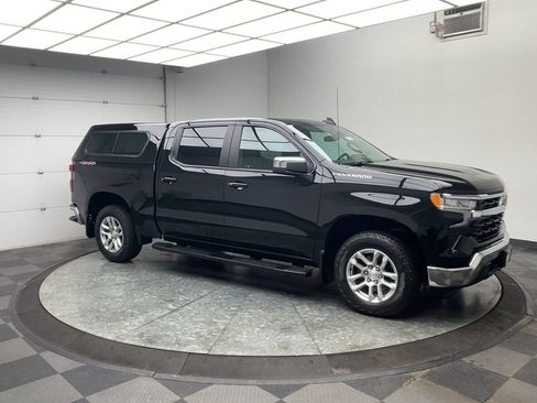 Certified 2023 Chevrolet Silverado 1500 LT image 40