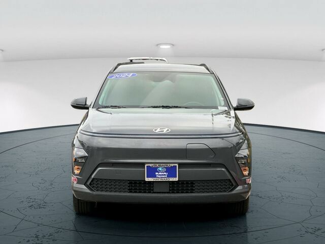 Used 2024 Hyundai Kona SEL FWD image 9