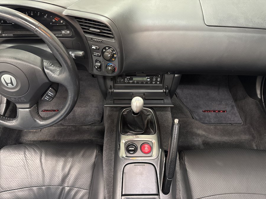 Used 2001 Honda S2000 image 15