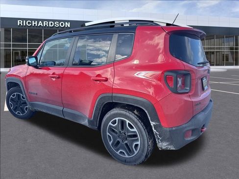 Used 2016 Jeep Renegade Trailhawk image 12