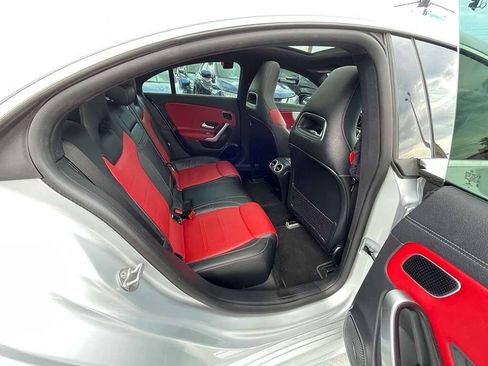 Used 2021 Mercedes-Benz CLA 250 4MATIC image 10