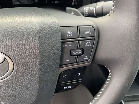 Certified 2025 Toyota Camry SE image 28