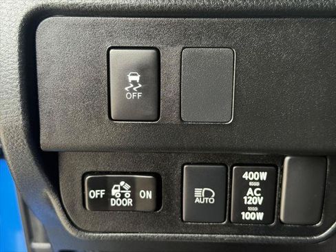 Certified 2021 Toyota Tacoma TRD Off-Road w/ Technology Package AWD/4WD image 23