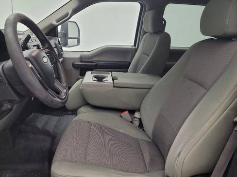Used 2019 Ford F250 XL w/ XL Value Package AWD/4WD image 17